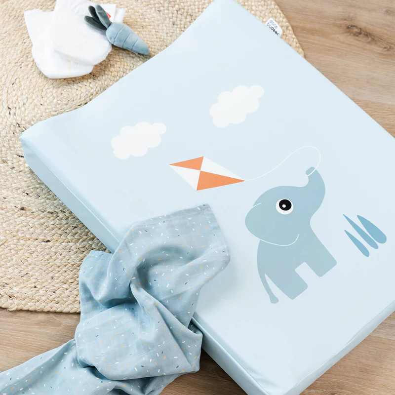Done by Deer | Waskussen Playground Blue Changing Pad Olifant 50x65