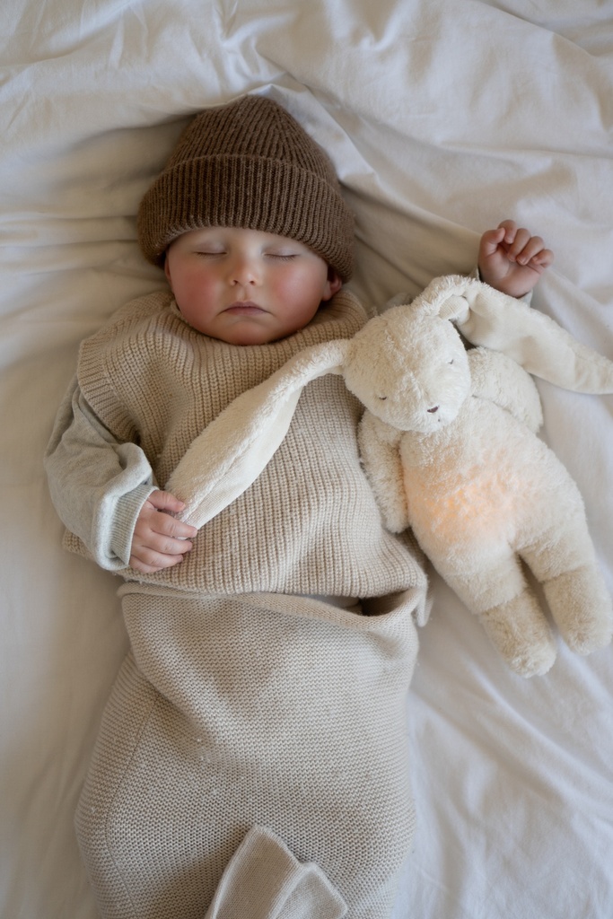 Moonie | Slaapknuffel The Humming Bunny Polar Natur 2.0