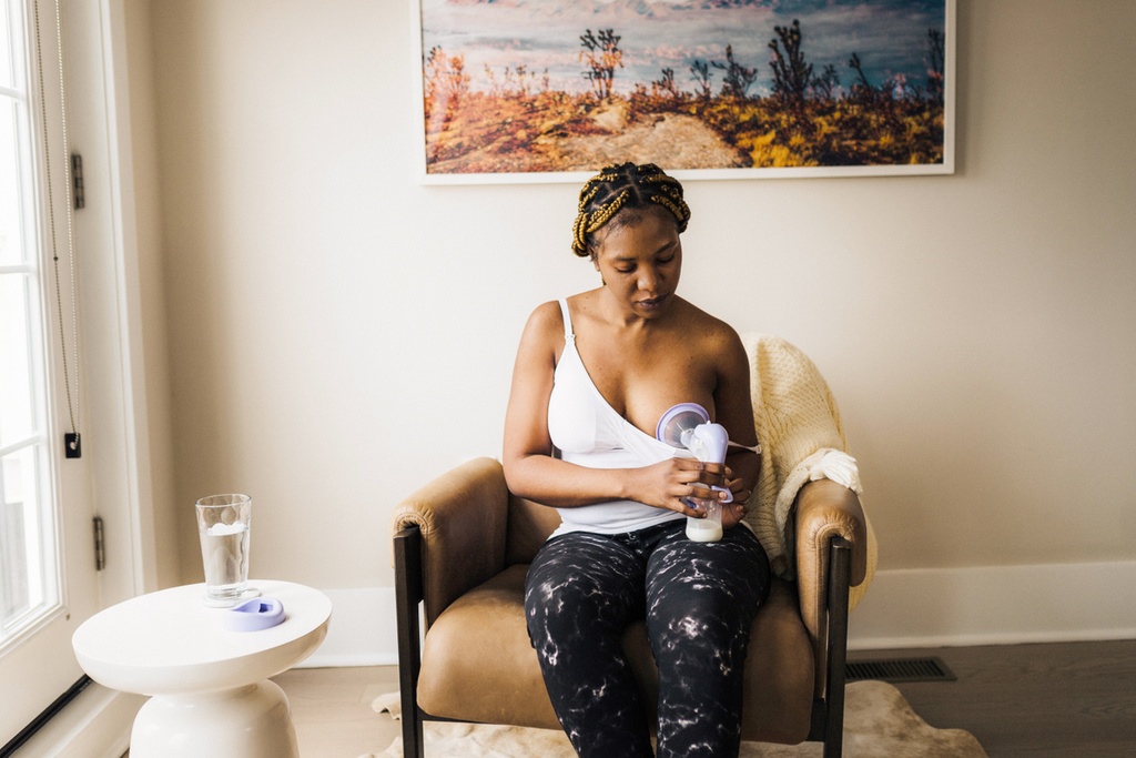 BORSTPOMP, manueel, Manual Breast Pump, incl. fles: 1 stuk(s) van 160 ml, flex borstschelp