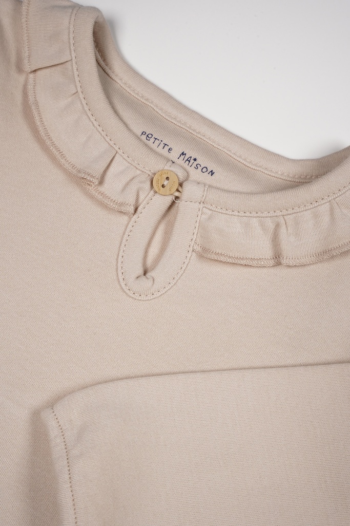 Petite Maison x Nono | Kaya tshirt Longsleeve with ruffle detail at neck Oatmeal