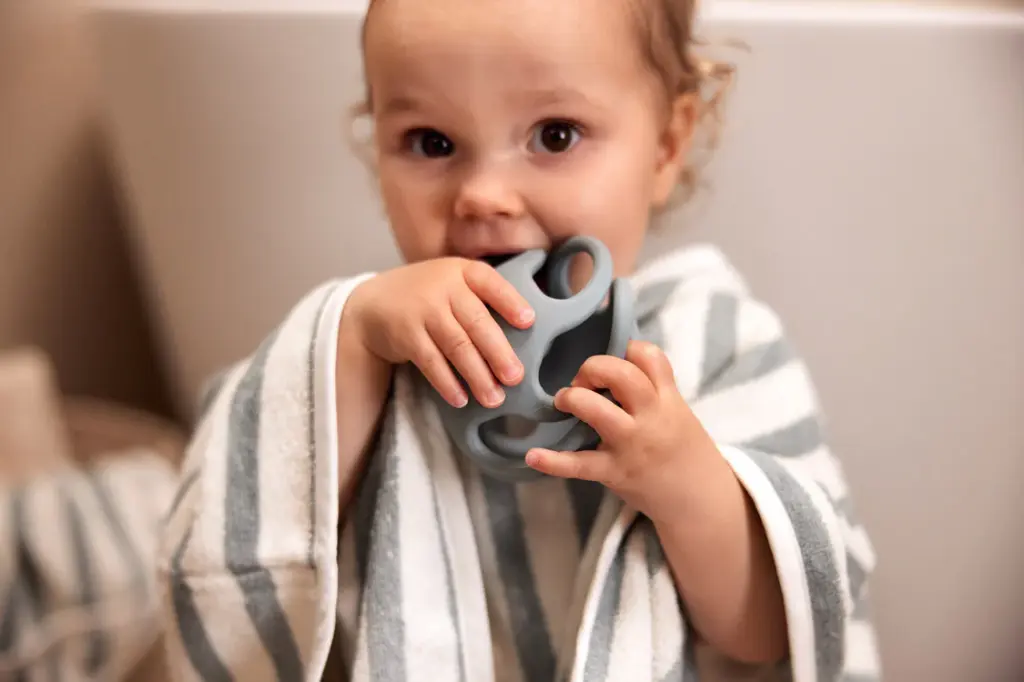 Jollein | Bal Sea Green Bijtring Siliconen Ø 9,5cm 