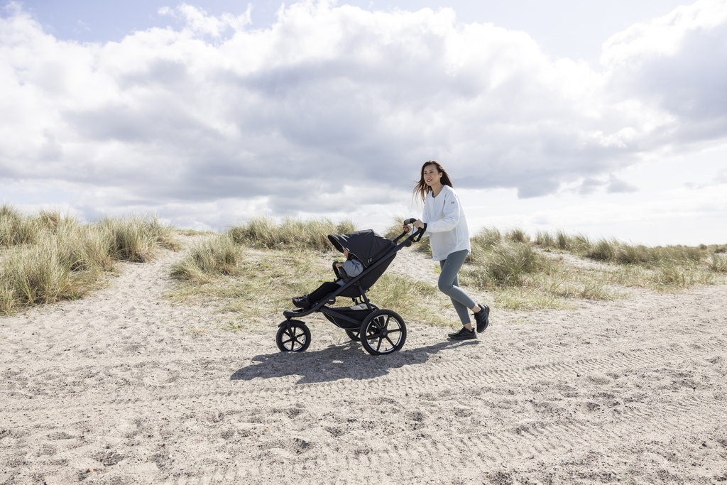 WANDELWAGEN, Thule, Urban Glide 3, black on black, zwart, frame alu/black, driewieler, 2024