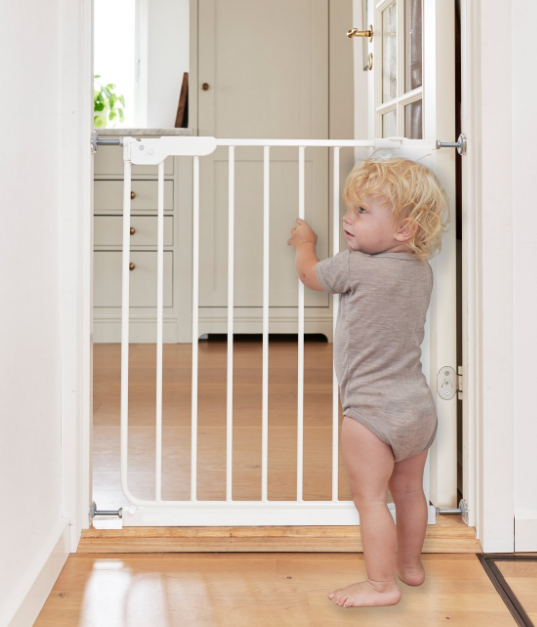 BabyDan | Veiligheidshekje Lise Metaal wit Drukhek