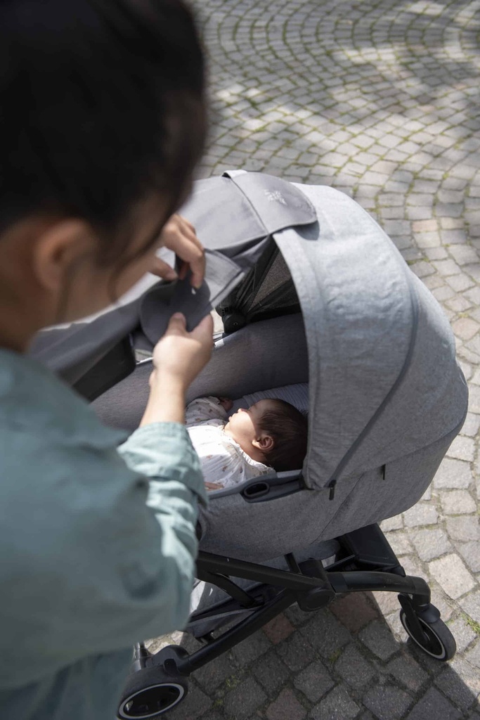 Baby On The Move | Sun Cocoon Epic Grey