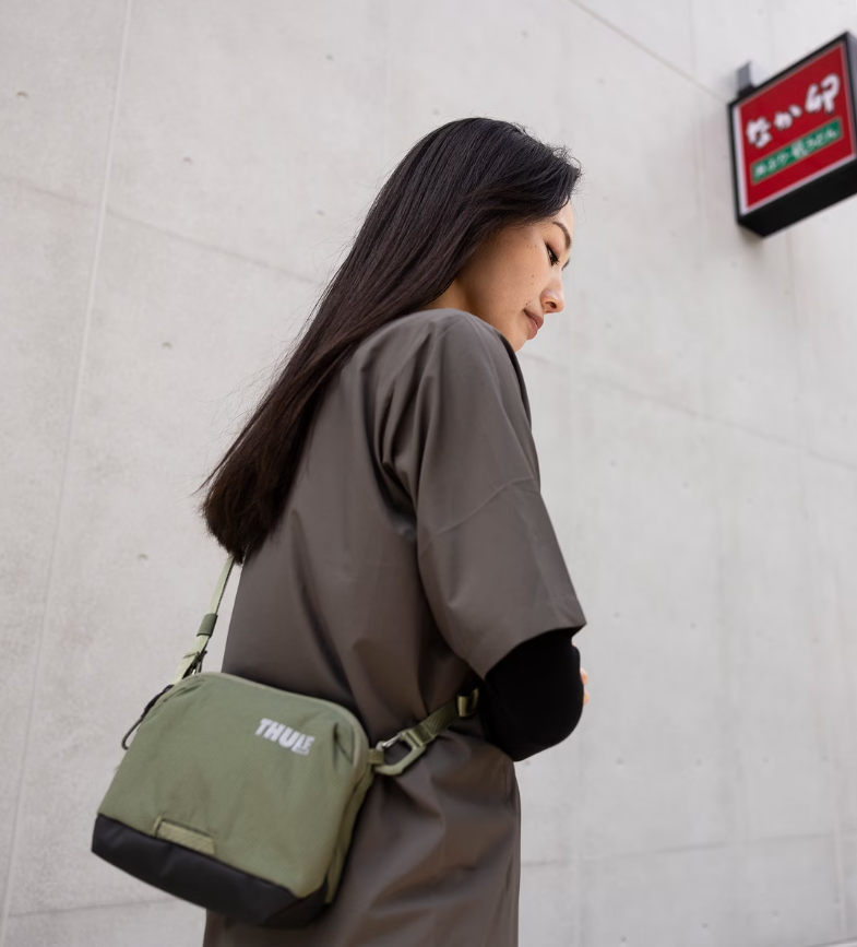 Thule | Handtas Paramount Crossbody Soft Green 2L