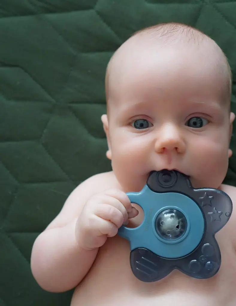 BB&Co | Verfrissende Bijtring In Stervorm, Set Van 2 Blauw Van Filibabba