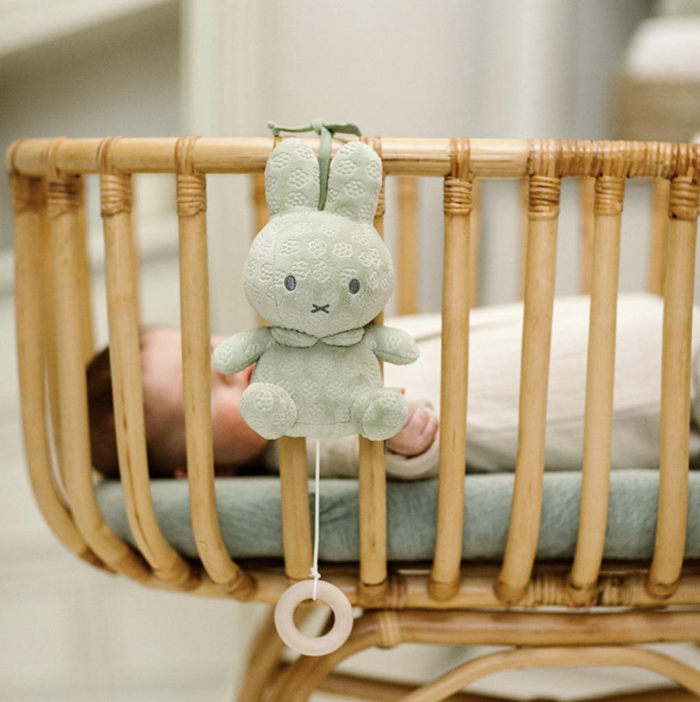Nijntje | Muziektrekker Miffy Green Flower Music Box