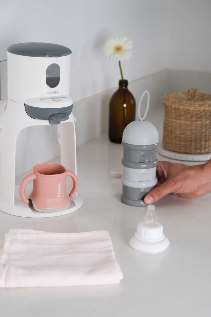 MELKPOEDERDOOSJE, grijs, 3 compartiment (en) voor elk 9 schepjes melkpoeder, 2020