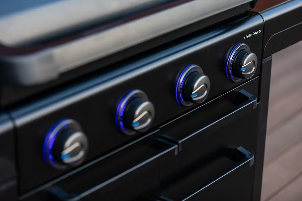 BARBECUE, 4 Series Onyx S, gas, black, zwart, 135 x 64 x 121 cm, 4 branders, zijbrander, Instaclean Aqua, 12 pers