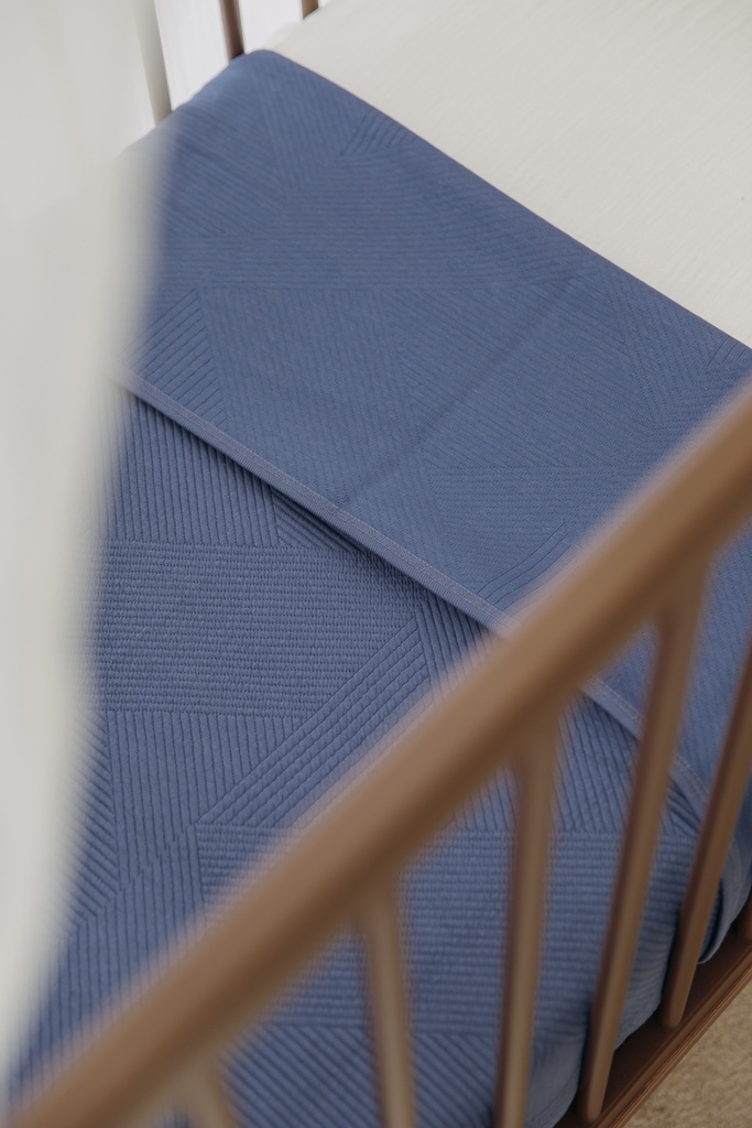 Meyco | Deken Gebreid Jacquard Pure Indigo 75x100cm