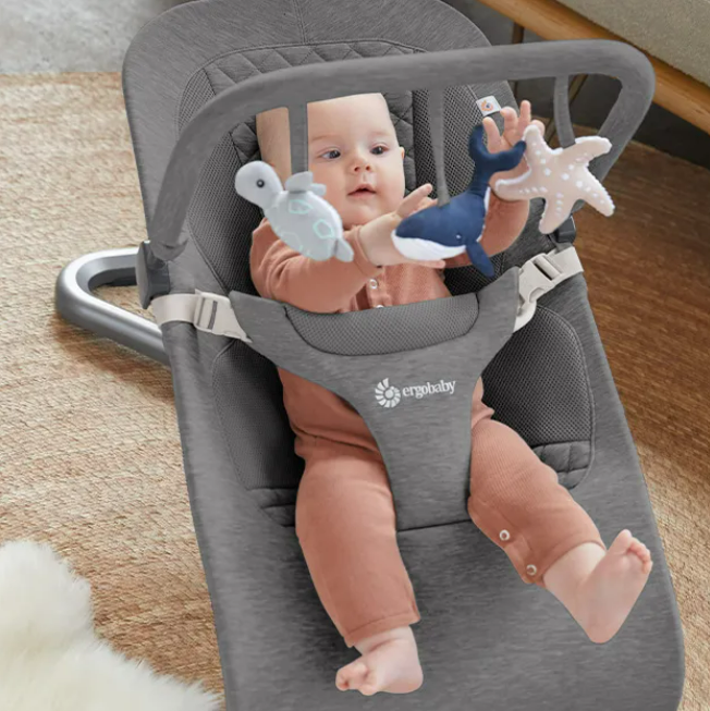 Ergobaby | Speelboog Evolve Bouncer Toy Bar Ocean Wonders Charcoal Grey
