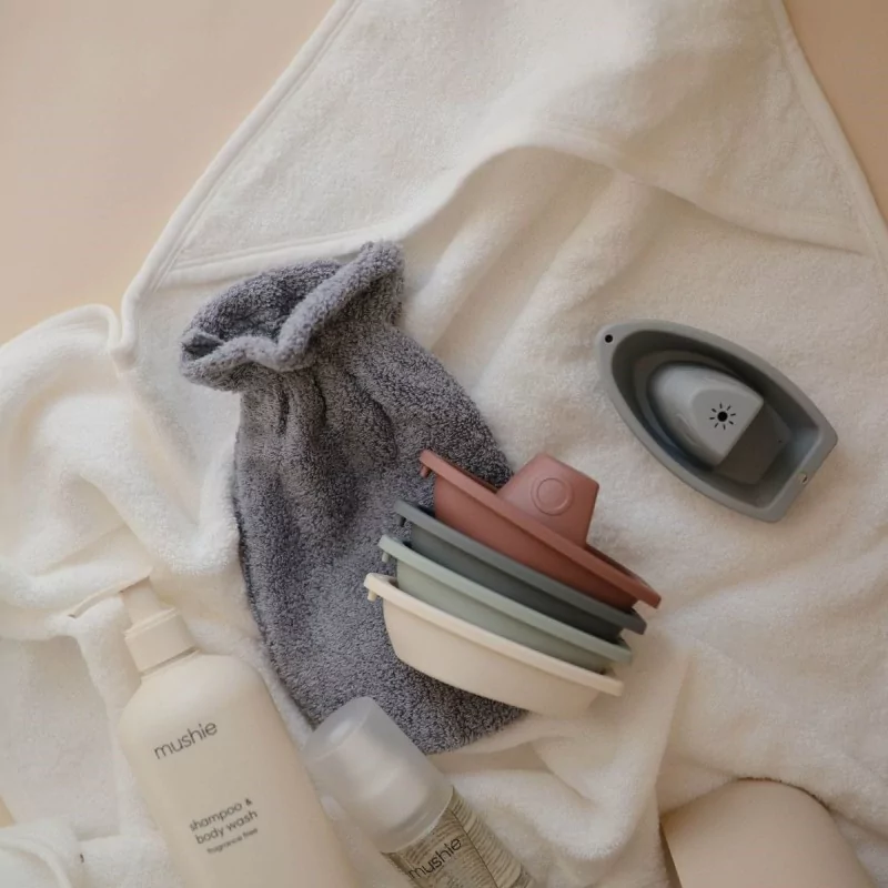 Mushie | Giftset Speelset Badbootjes/Stapeltoren