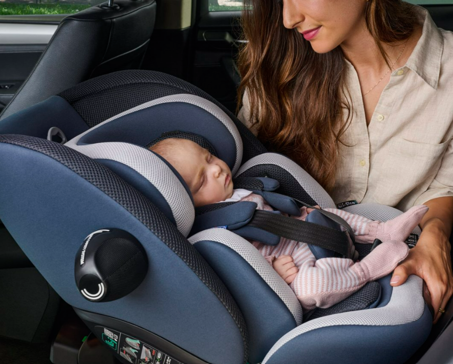 Chicco | Autostoel Everone I-Size Grey Black Gr 0+/1/2/3