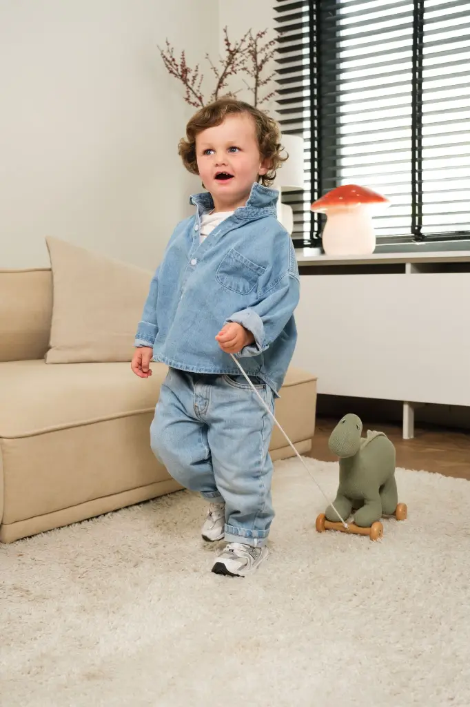 Egmont | Trekfiguur Victor Dino 42x15x33cm