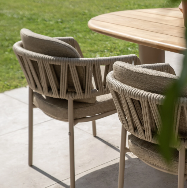 4SO | Tuinstoel Calma Dining Chair Latte met 2 Kussens 