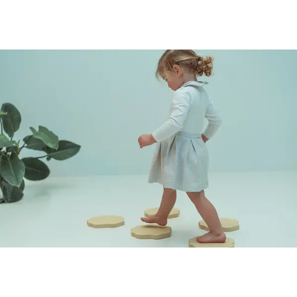 Moes | Stapstenen Shells Ecru