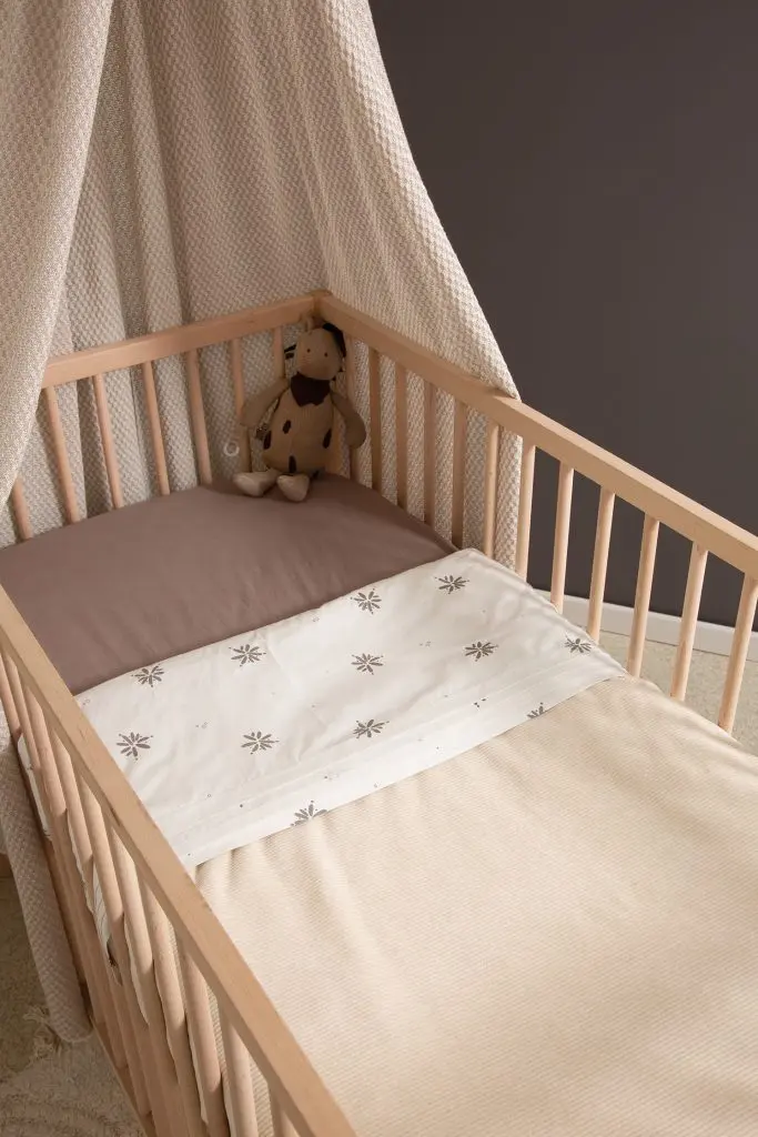 Witlof for Kids | Laken Ledikant Little Charm Tuck-Inn 60x120cm    