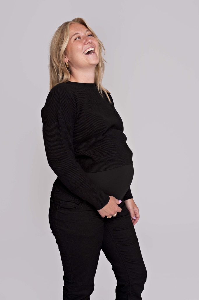 Love2Wait | Pull Cropped Black One Size