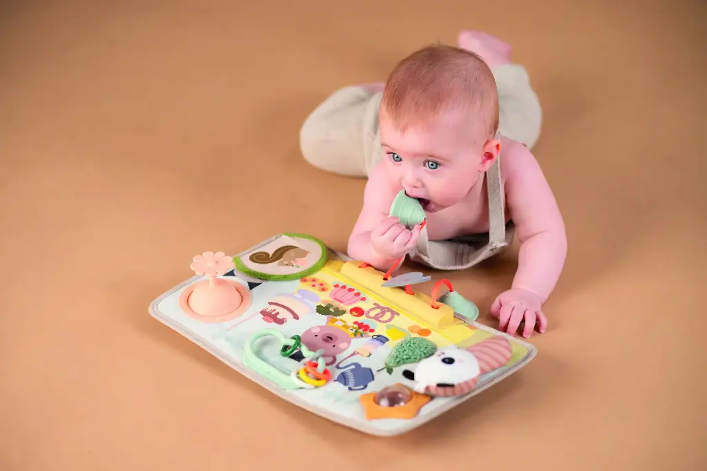 Taf Toys | Educatief Speelgoed Peek Pop & Play Station