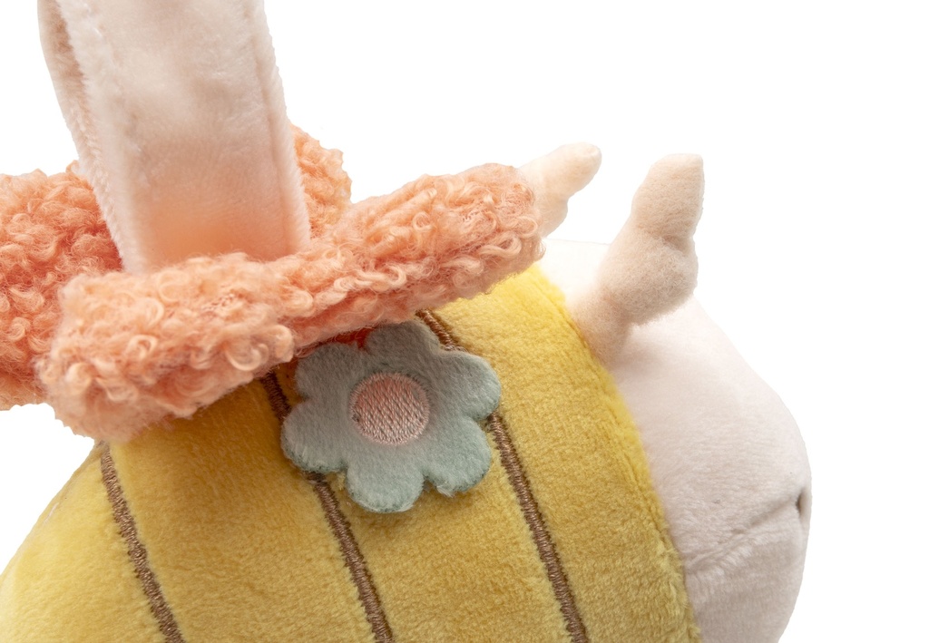 Wagenhanger Pretty Picnic Bee