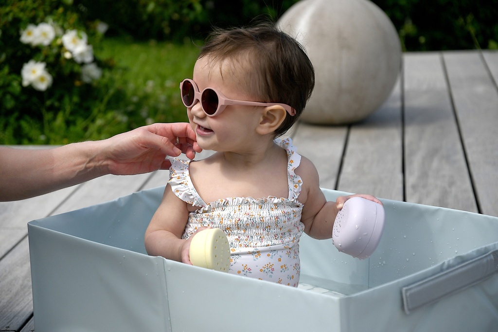 Beaba | Zonnebril Casual Blush 9-24M