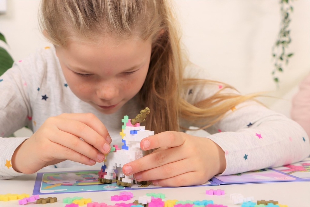 PlusPlus | Educatief Speelgoed Learn to Build Eenhoorn