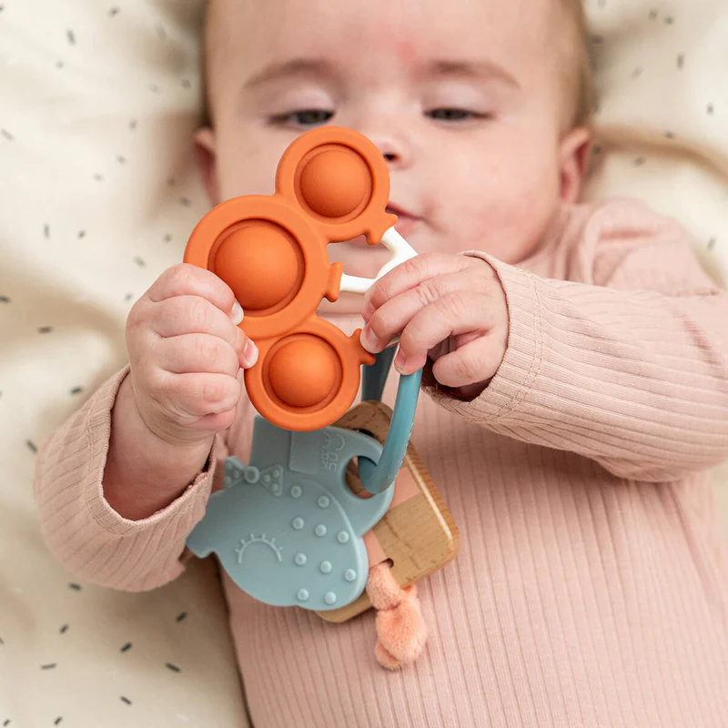 Done by Deer | Maxi-Cosi Hanger Celebration Activity Ring