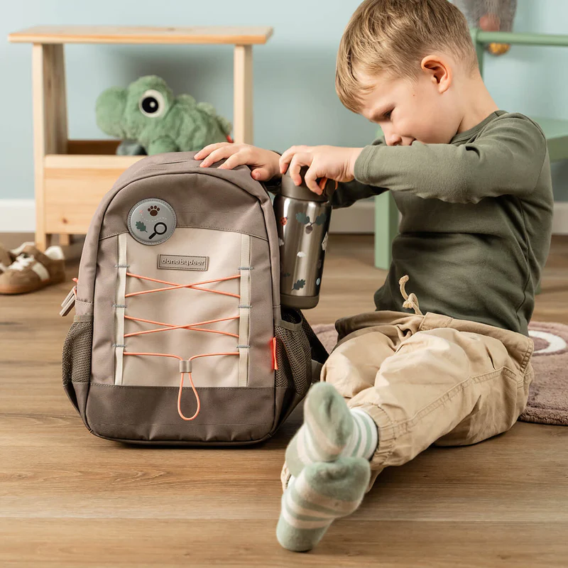 Done by Deer | Rugzak Tiny Trails Junior Backpack Sand/Zand 25,5x15x35cm
