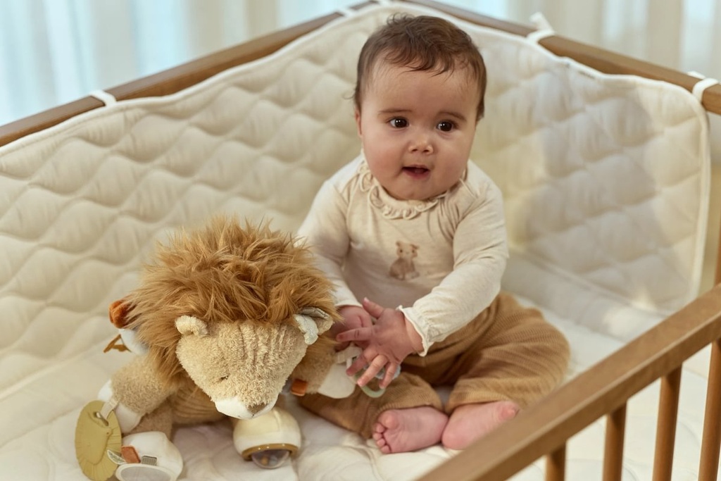 Little Dutch | Activiteitenknuffel Safari Friends Leeuw Geel