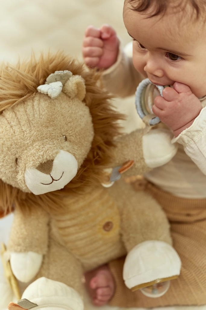 Little Dutch | Activiteitenknuffel Safari Friends Leeuw Geel