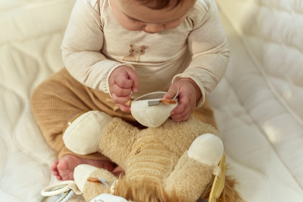 Little Dutch | Activiteitenknuffel Safari Friends Leeuw Geel