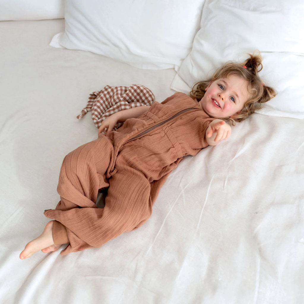 Bemini | Slaapzak Magic Bag Swaddle Moka Bruin 0.5TOG 12-24m