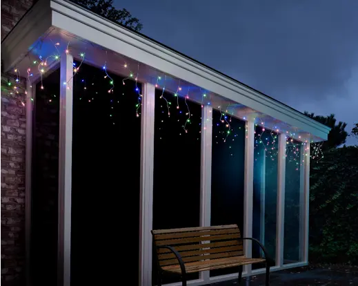 Lumineo | Verlichting Led Icicle Twinkle In/Outdoor 490 Leds Transparant/Multicolor Snoer Transparant 750x50cm