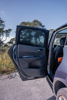 ZONNESCHERM VOOR DE WAGEN, Small, Sun socks, zwart, uni, sok schuift rond de raamstijl vr zijraam, 2 stuks