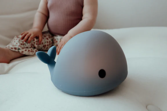 NACHTLAMP DRAADLOOS, Moby, walvis, blue, blauw, 11x10x16cm, LED lampje, oplaadbaar via usb 