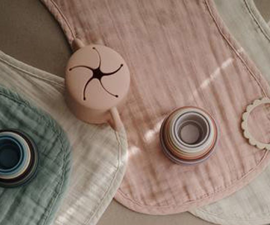 Mushie | Snackdoosje blush Siliconen 1x 400ml