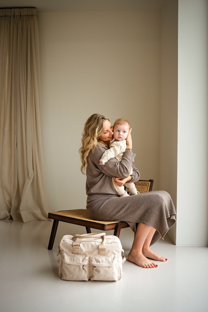 Kidzroom | Verzorgingstas Vienna Dream And Laugh Draagtas Met Luiermat  Schouderriem Ecru