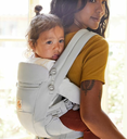 Ergobaby | Babybuidel Omni Dream SoftTouch Pearl grey