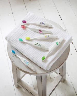 GEWONE TANDENBORSTEL, unicorn, wit/ blauw, Bio Toothbrush, 100% afbreekbaar materiaal, 1 stuk, tandverzorging