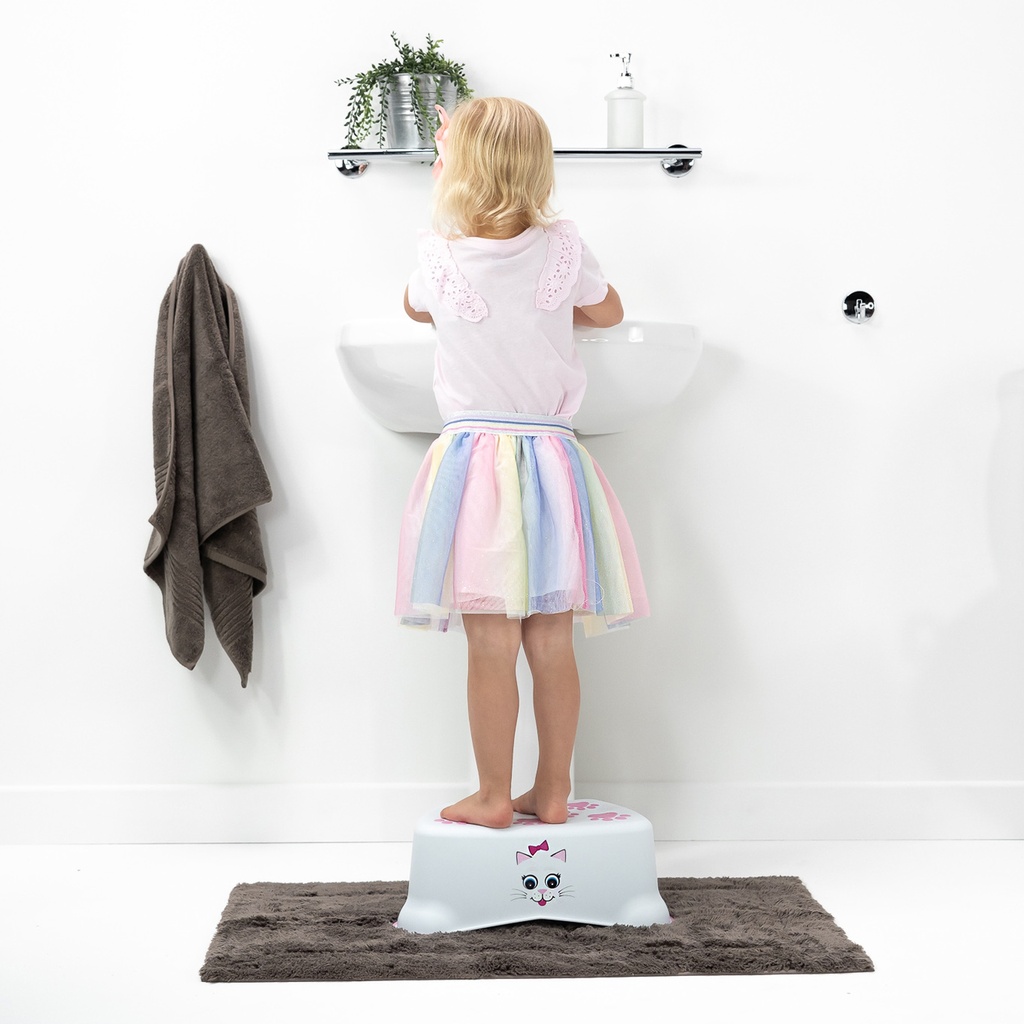 Jippie's | My Step Stool Kat