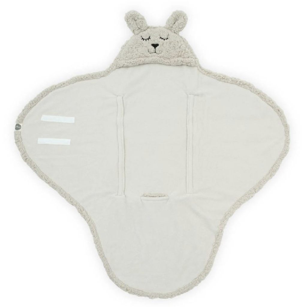 WIKKELDEKEN, Bunny, nougat, teddy/ uni coral fleece, gordeluitsparing, 100x 105cm, velcro, kap, 2020-2021