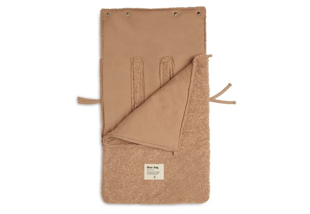 VOETENZAK, Boucle biscuit, bruin, uni, bouclé, L:82cm, klassiek model, vr autostoel groep 0+, 2022