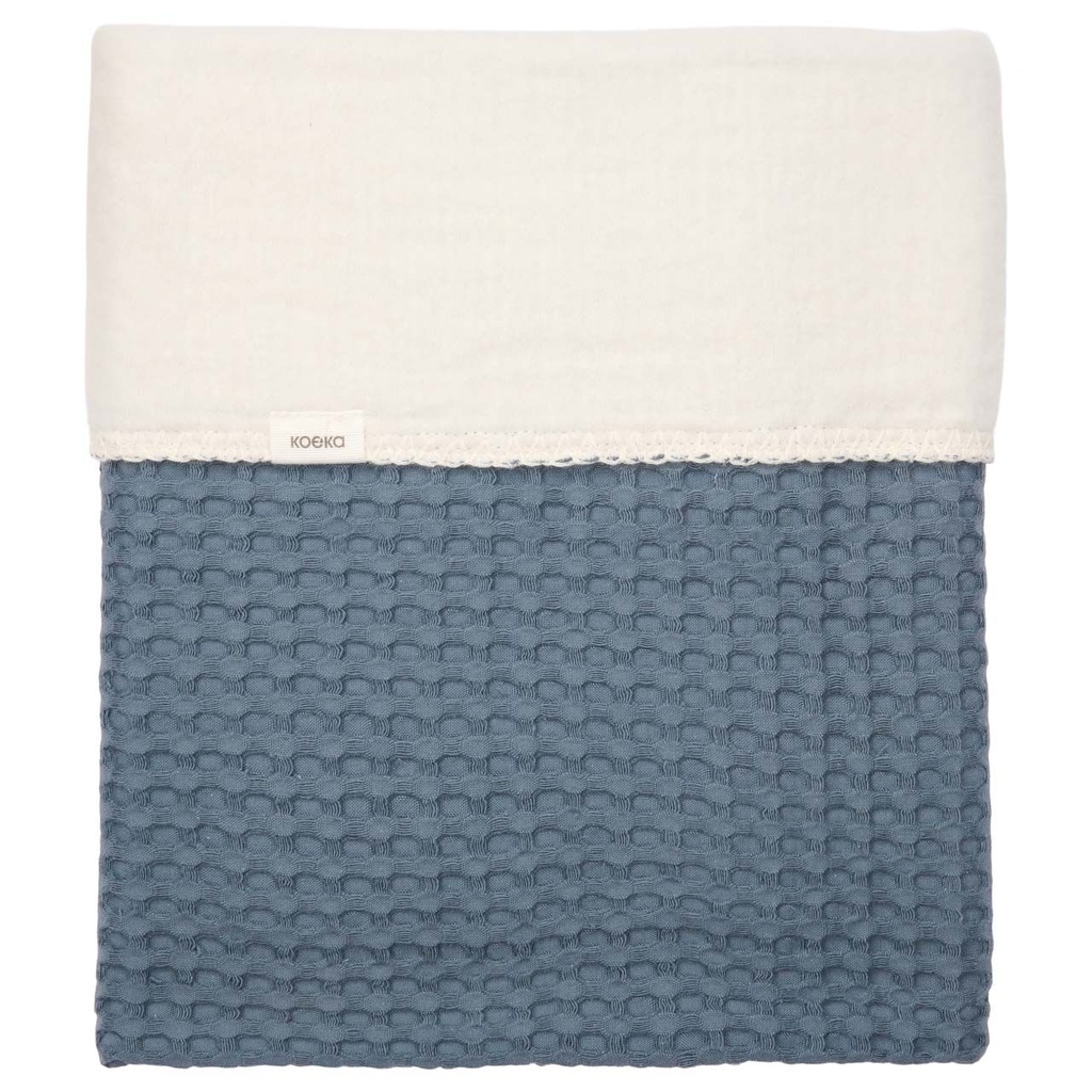 Koeka | Deken Wieg Wafel Amsterdam Cotton/Fleece Bluestone 75x100cm
