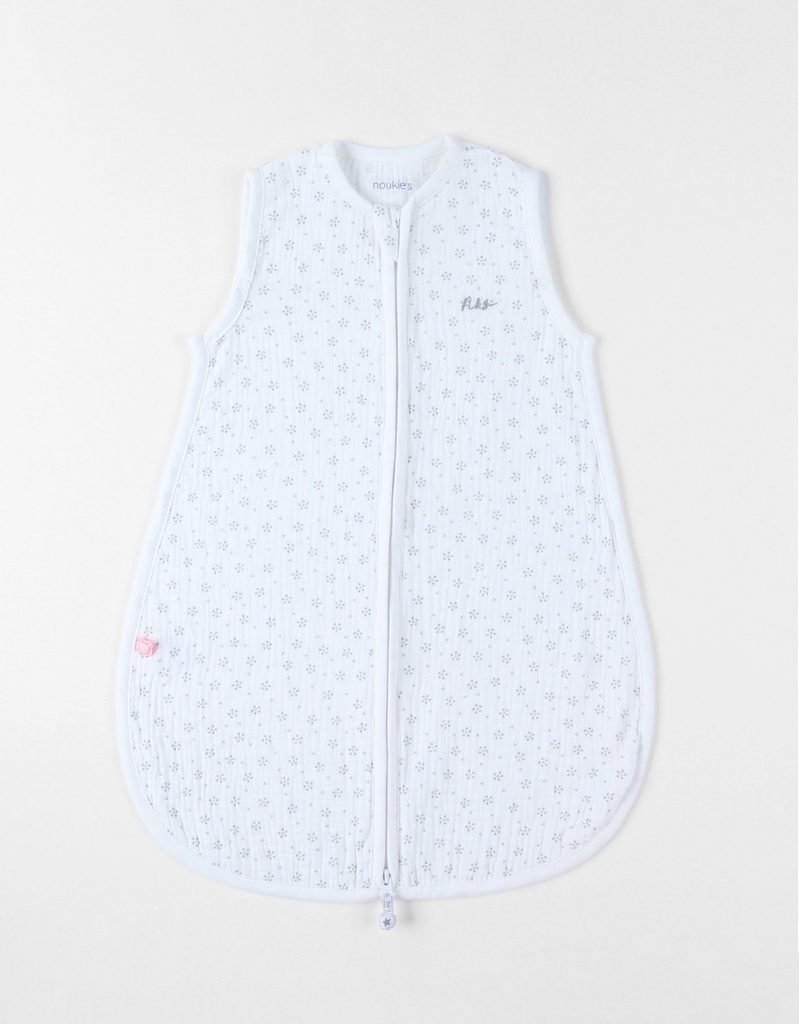Noukies | Slaapzak Bloemen All over Bloemen <1TOG 50cm Wit