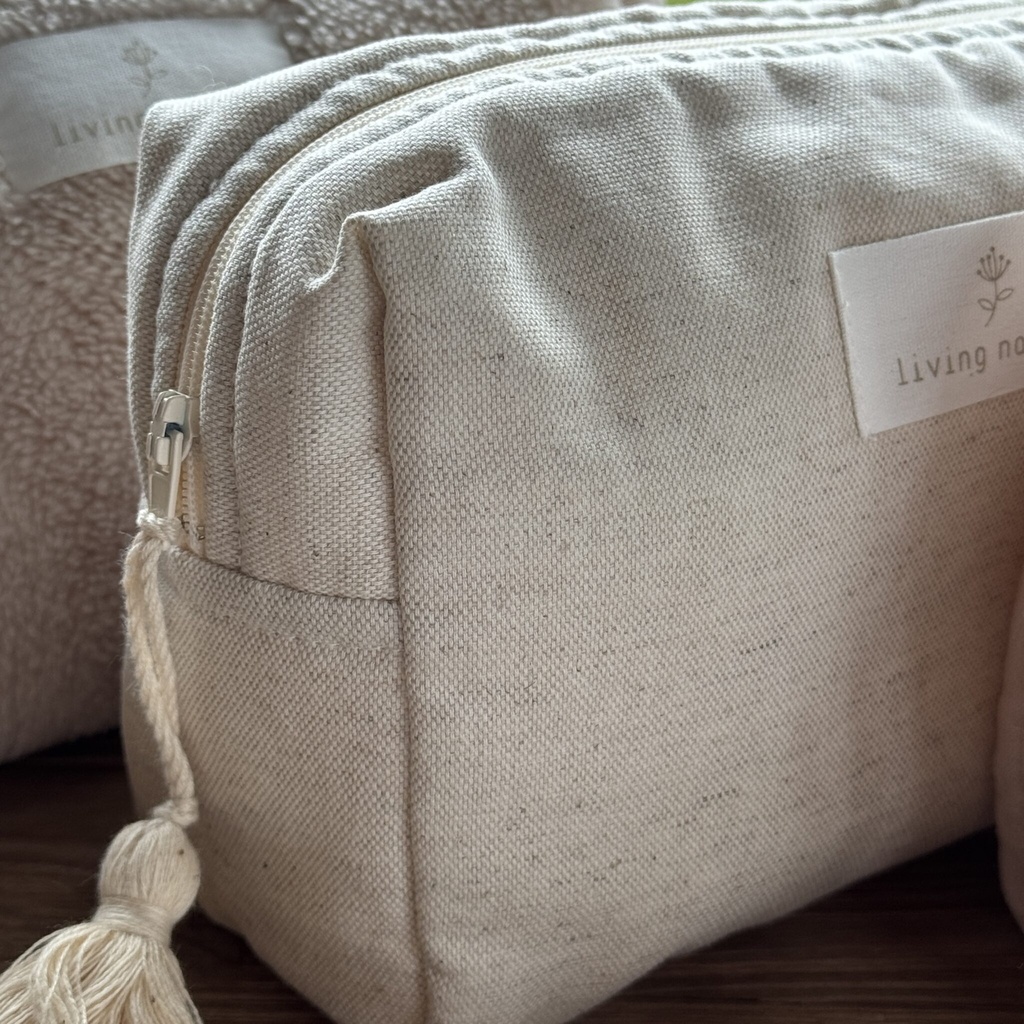 Living Nature | Toilettas Claire Linnen Beige 16x22cm