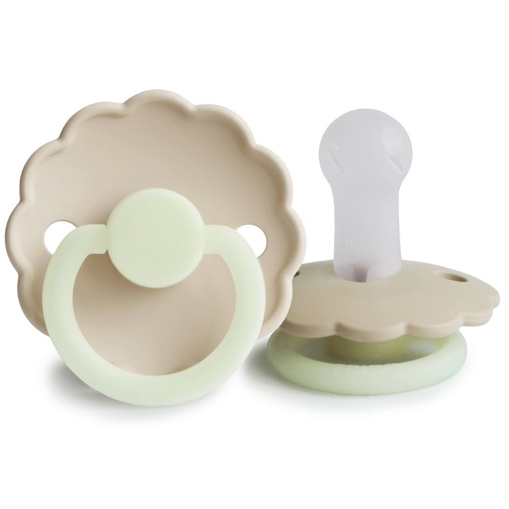 Frigg | Fopspeen Daisy Night Cream/Croissant Siliconen Speen Ortho/Physio Glow in the Dark T2 6-18m 2-pack 