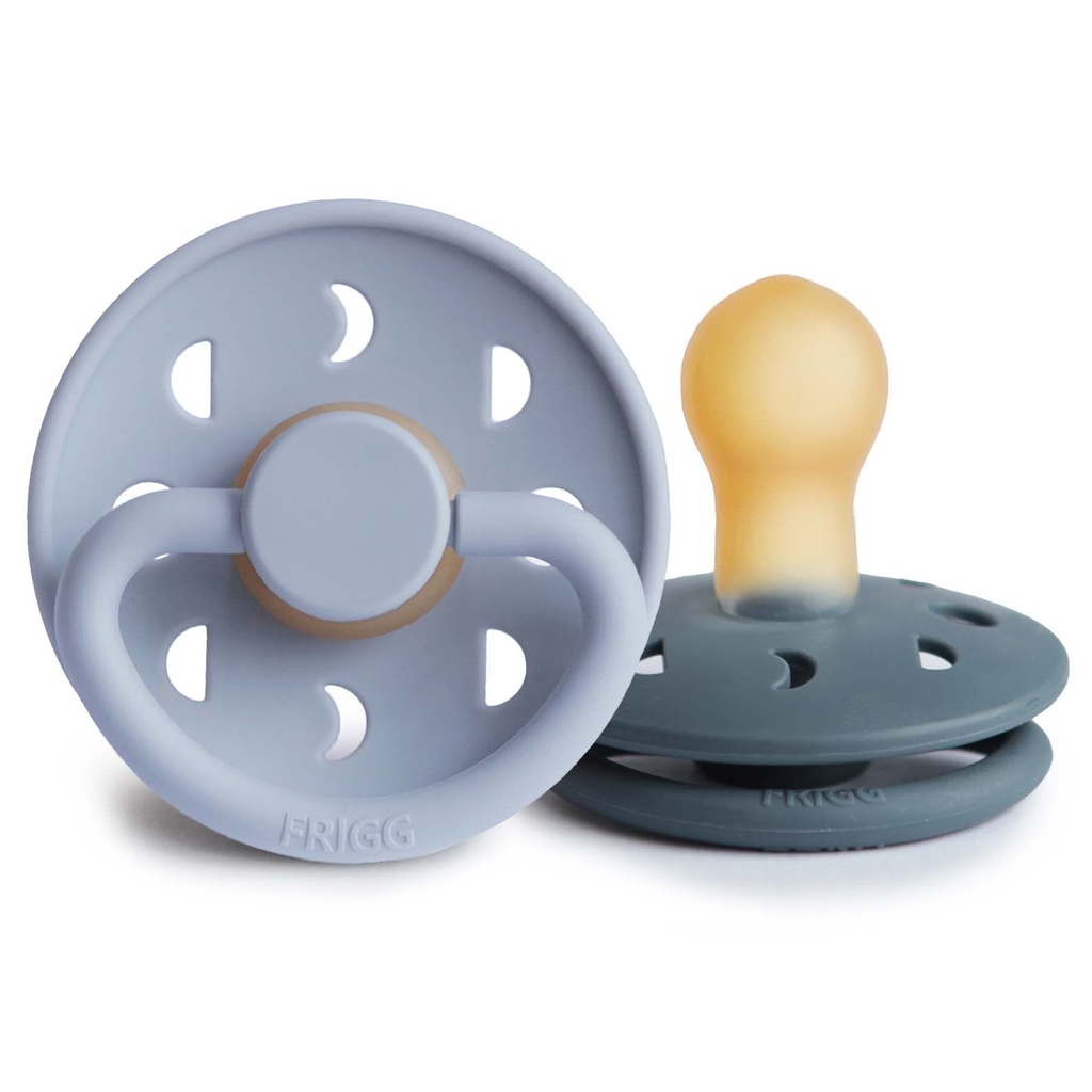 Frigg | Fopspeen Moon Ortho/Physio Latex Powder Blue/Slate T1 0-6m 2-pack