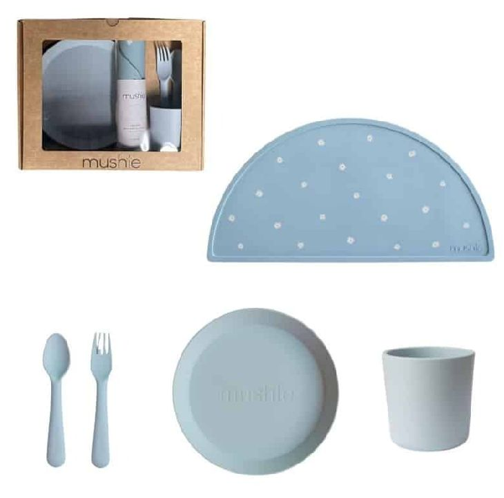 EETSET, Giftbox Dinnerware Round, powder blue, blauw, uni, PP, 5 delig: plat bord, lepel, vork, tas, placemat