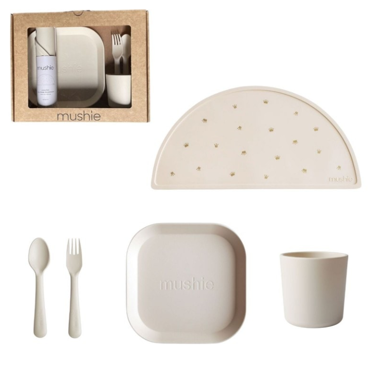 EETSET, Giftbox Dinnerware Square, ivory , ecru, uni, PP, 5 delig: plat bord, lepel, vork, tas, placemat