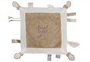 KNUFFELDOEK / DOUDOU, Cuddle Cloth, nougat, ecru, uni/broderie label label, textiel, +activities, vanaf 0 m